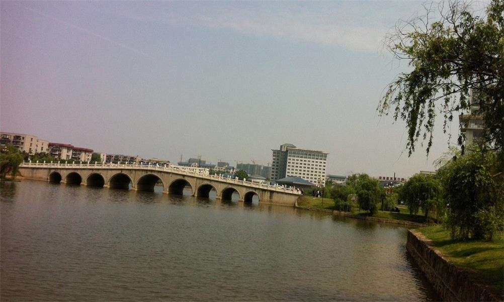 湖景