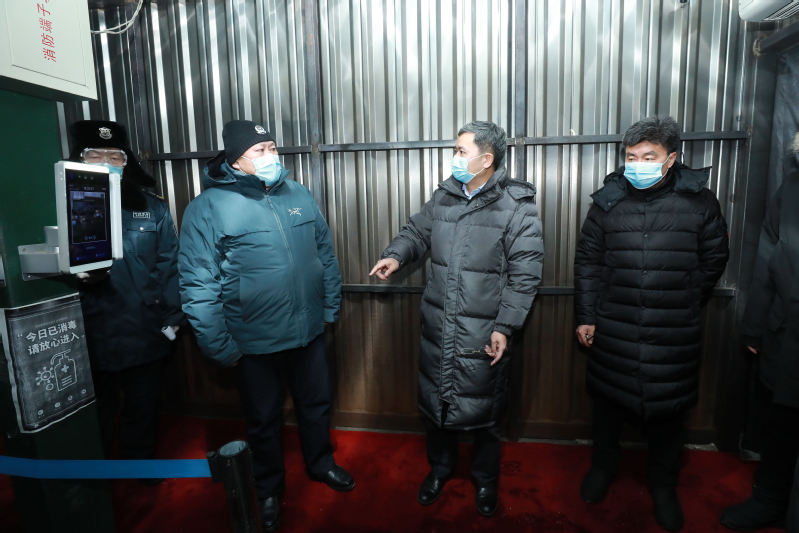 哈工大黨委書記慰問一線員工 哈工大黨委書記慰問一線員工