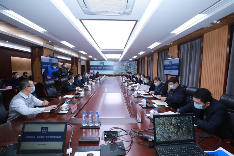 省委常委、市委書記王兆力來哈工大主持召開現(xiàn)場辦公會