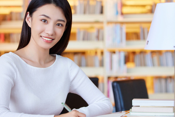 電子科技大學在職研究生招考信息.jpg 電子科技大學在職研究生招考信息.jpg