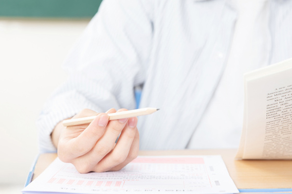 大連海事大學在職研究生讀幾年畢業，多久可以拿證？.jpg