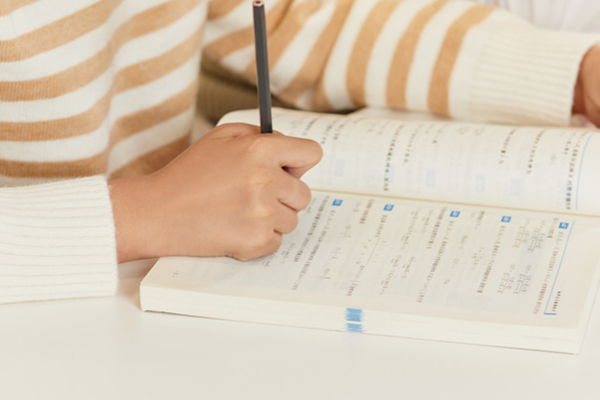 讀比利時列日大學在職研究生要考試嗎,報考條件和要求有哪些?.jpg 讀比利時列日大學在職研究生要考試嗎,報考條件和要求有哪些?.jpg