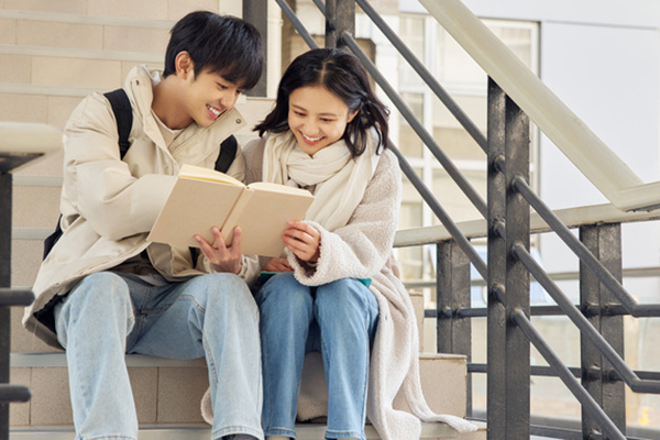 在職人員如何考上海對外經貿大學在職研究生,網上報名入口在哪里?.jpg 在職人員如何考上海對外經貿大學在職研究生,網上報名入口在哪里?.jpg