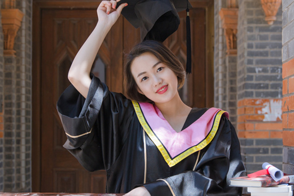 錦州醫科大學在職研究生的畢業證書含金量高嗎,用處大嗎?.jpg 錦州醫科大學在職研究生的畢業證書含金量高嗎,用處大嗎?.jpg