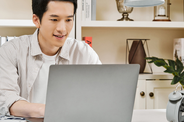 讀西南財經大學在職研究生有什么好處和優勢,找工作的時候公司承認嗎?.jpg 讀西南財經大學在職研究生有什么好處和優勢,找工作的時候公司承認嗎?.jpg