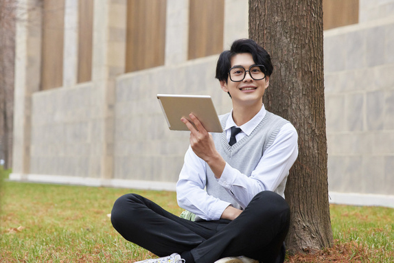廣東財經大學在職研究生考試包過嗎，通過考試容易嗎？.jpg