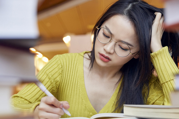 讀北京外國語大學在職研究生需要畢業論文嗎，畢業的學歷認可度怎么樣？.jpg