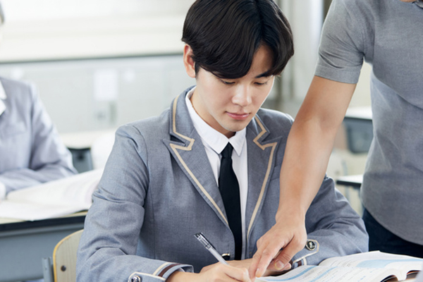 讀北方工業大學在職研究生需要畢業論文嗎，畢業的學歷認可度怎么樣？.jpg