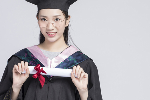 讀湖北美術(shù)學(xué)院在職研究生有什么好處和優(yōu)勢,找工作的時候公司承認(rèn)嗎?.jpg 讀湖北美術(shù)學(xué)院在職研究生有什么好處和優(yōu)勢,找工作的時候公司承認(rèn)嗎?.jpg