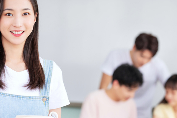 河南財經政法大學在職研究生怎么考，有沒有畢業證？.jpg