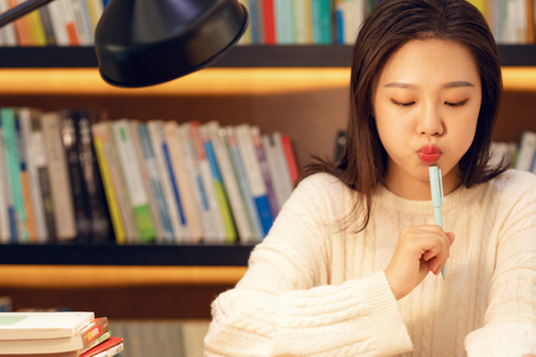 報考內(nèi)蒙古大學在職研究生好不好，要怎么平衡學習和工作呢？.jpg