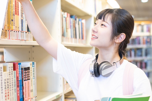 讀河南財經政法大學在職研究生會后悔嗎，有什么意義呢？.jpg