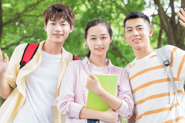 在職人員如何考英國開放大學在職研究生，網上報名入口在哪里？.jpg