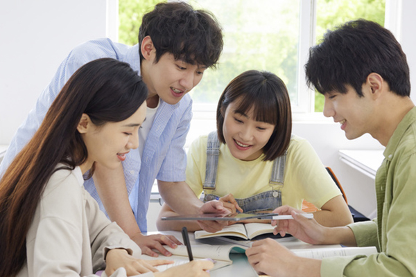 西北大學(xué)在職研究生怎么考,有沒有畢業(yè)證?.jpg 西北大學(xué)在職研究生怎么考,有沒有畢業(yè)證?.jpg