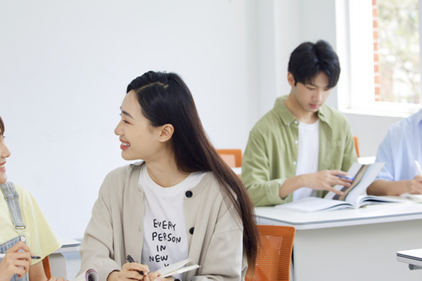 考在職研究生選擇什么學校好一些,怎么挑學校呢?.jpg 考在職研究生選擇什么學校好一些,怎么挑學校呢?.jpg