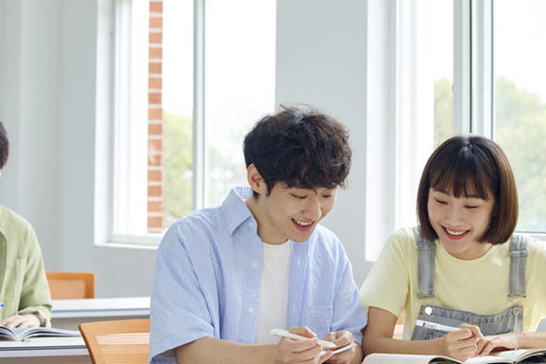 在職人員如何考西華大學(xué)在職研究生,網(wǎng)上報(bào)名入口在哪里?.jpg 在職人員如何考西華大學(xué)在職研究生,網(wǎng)上報(bào)名入口在哪里?.jpg