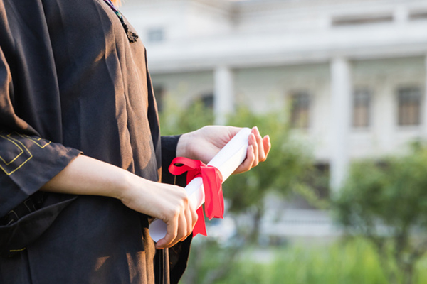 讀廣西大學在職研究生會后悔嗎,有什么意義呢?.jpg 讀廣西大學在職研究生會后悔嗎,有什么意義呢?.jpg