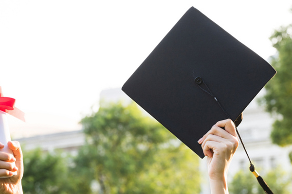 讀復旦大學在職研究生會后悔嗎,有什么意義呢?.jpg 讀復旦大學在職研究生會后悔嗎,有什么意義呢?.jpg